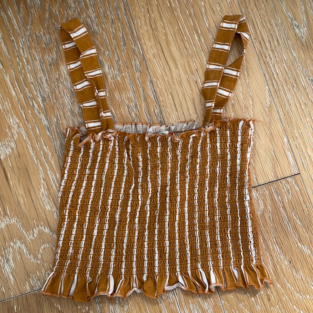 Me to We Burnt Orange and White Smocked Crop Tank (Small)